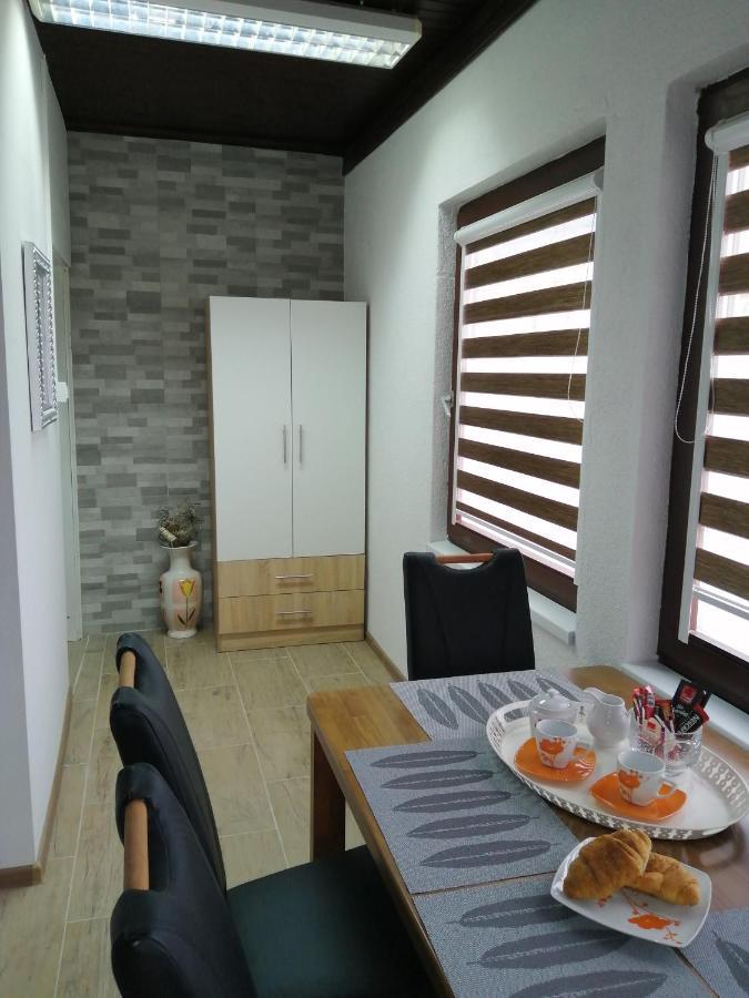 Studio Apartman Sun Яйце Екстер'єр фото